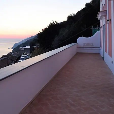 Belvedere Amodeo - Terrace, Seaview, Wifi Apartament *