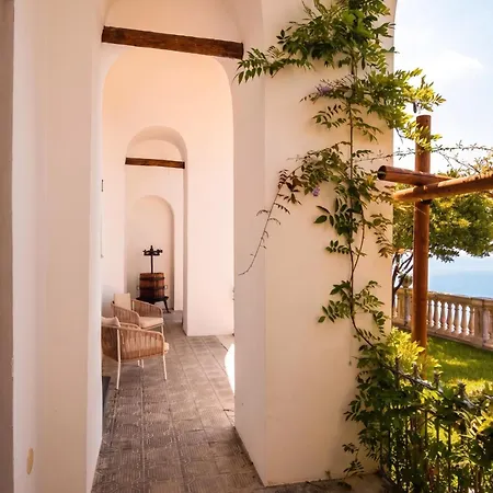 Belvedere Amodeo - Terrace, Seaview, Wifi Appartement